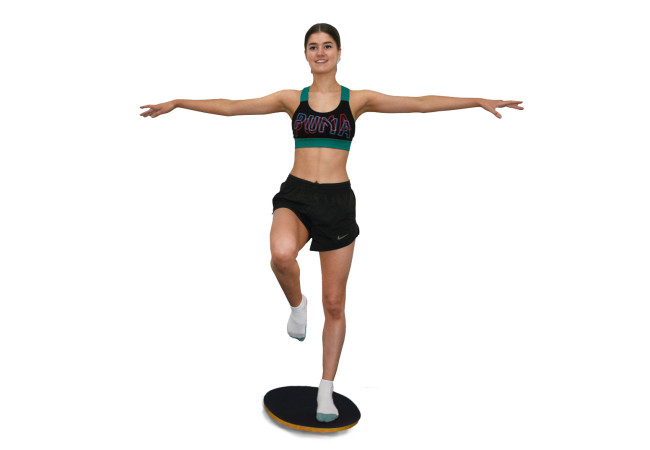 G-OR1025-TImber-Wobble-Board-balance-girl